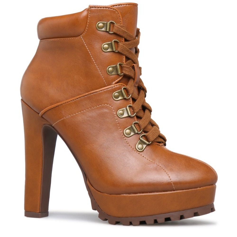 Bexlee camel booties
